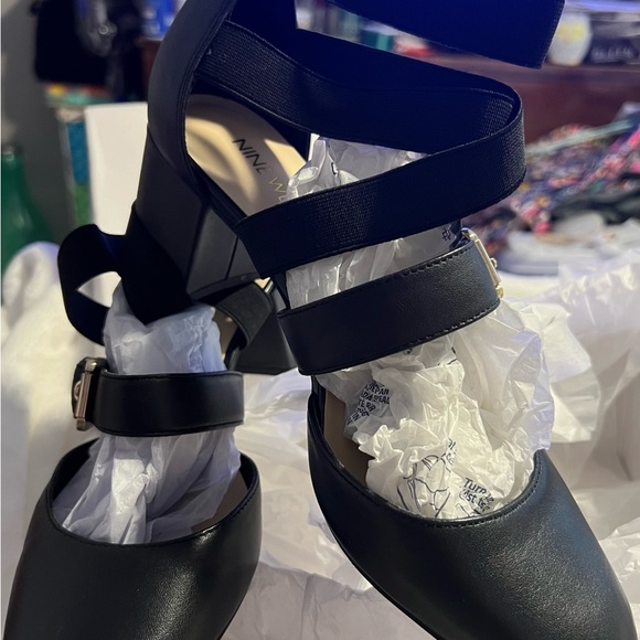 Nine West Shoes - Picture 3 of 4